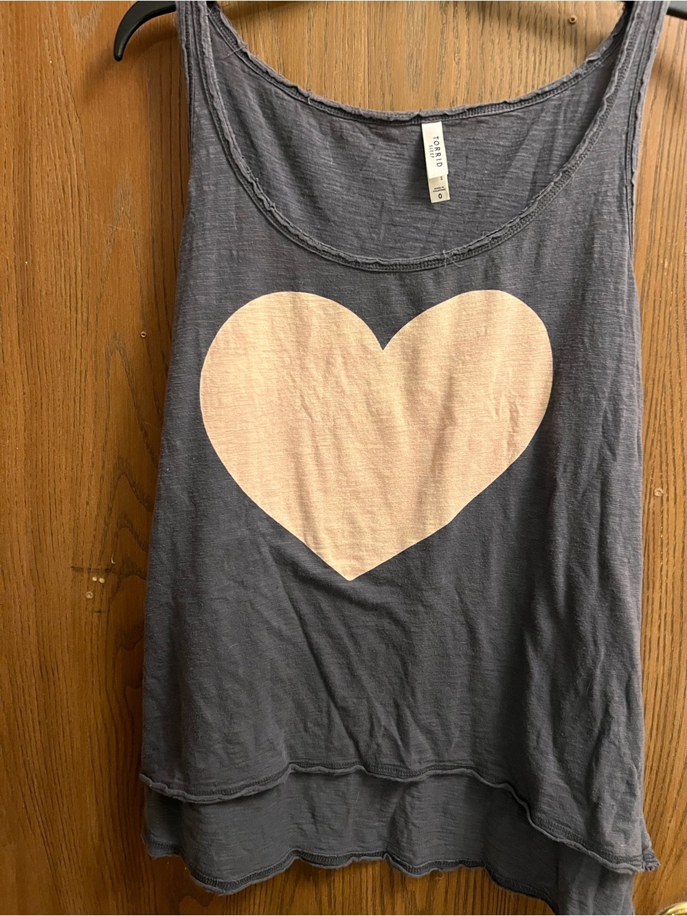 torrid Charcoal Tank with Large pink Heart